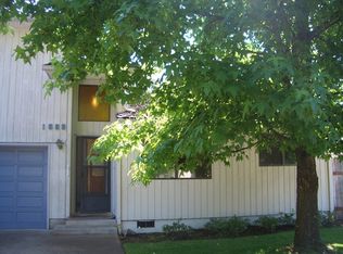 1668 Crescent Ave, Eugene, OR 97408