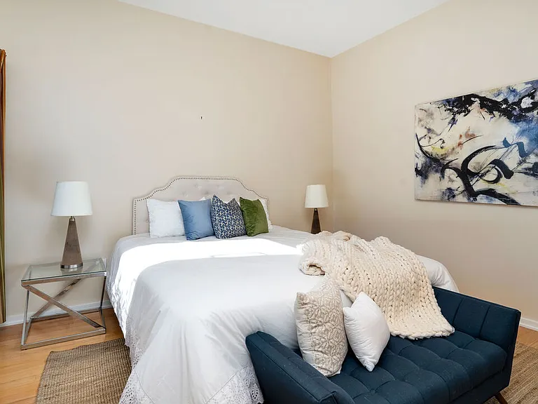 12411 Pacific Ave #101 — Photo 28