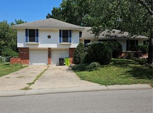 317 Berry Ave, Belton, MO 64012