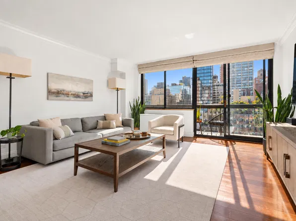 330 East 75th Street image 1 of 12