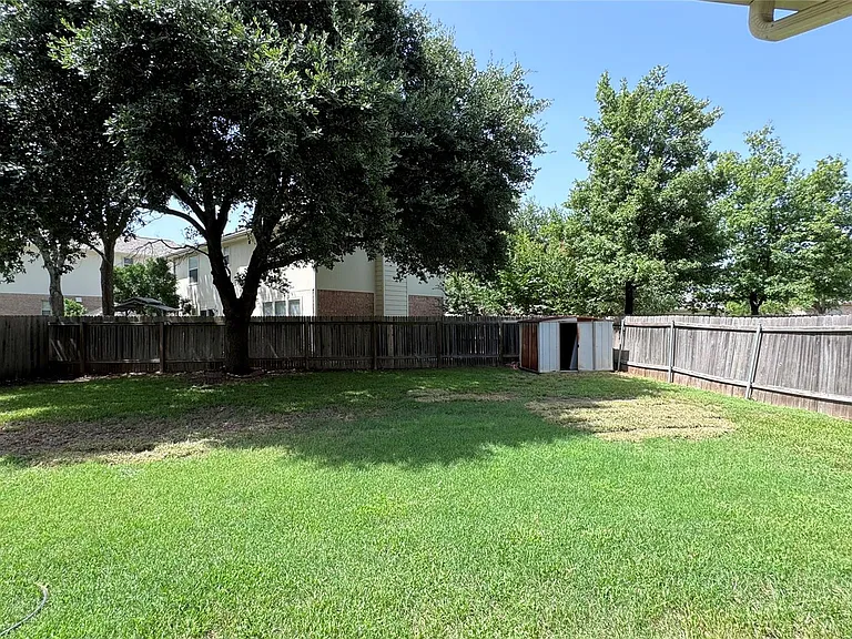 2211 Bent Bow Dr — Photo 40