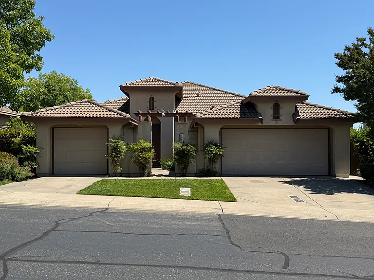 4080 Arenzano Way — Photo 1