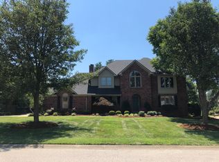 2110 Pleasantview Ct, New Albany, IN 47150
