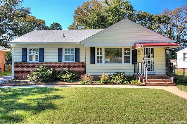 1st image of 3010 Manor Dr