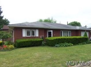 514 44th St, Vienna, WV 26105