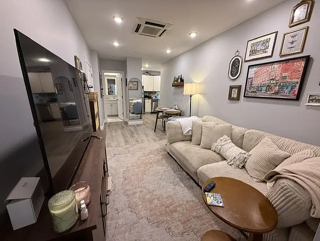 276-282 Hanover St #11 — Photo 13