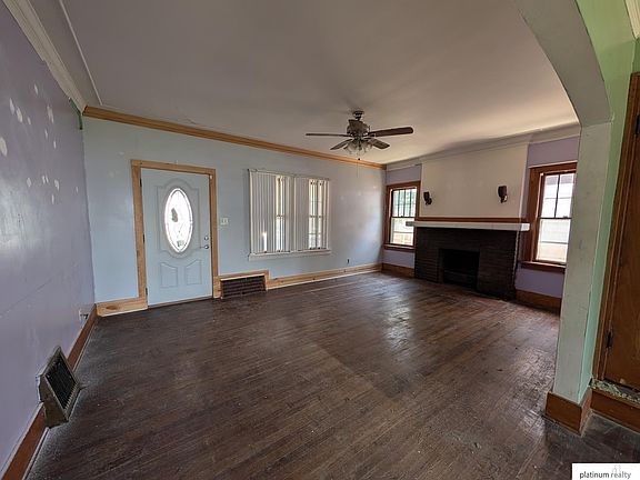 5th image of 2861 Potter St