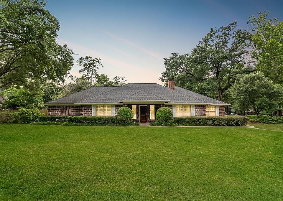 1st image of 18903 Grosbeak Lane