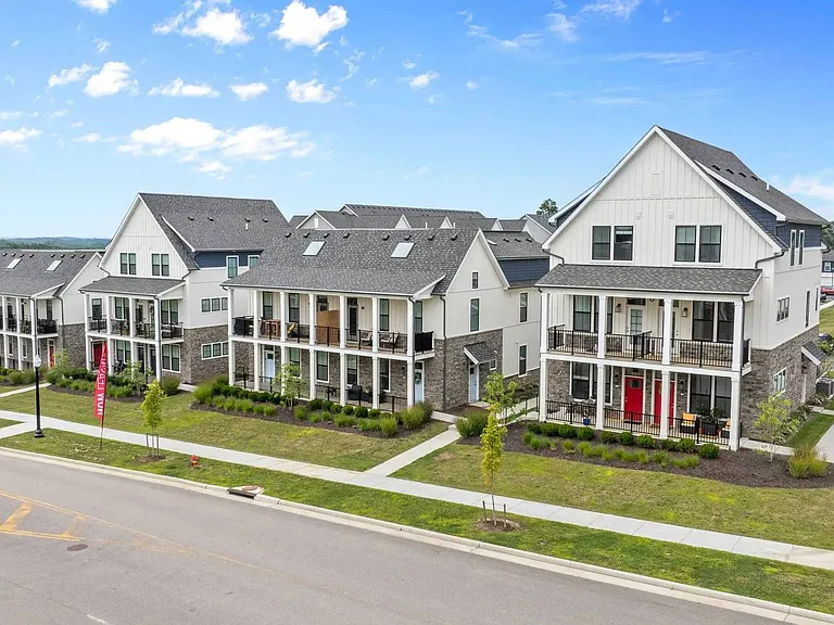 Parkview at Spring Hill — Photo 40