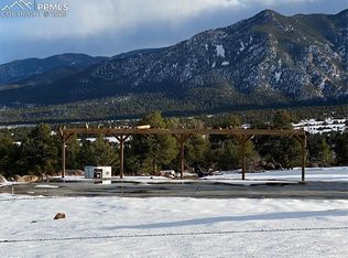 219 Locke Mtn Ln, Florence, CO 81226