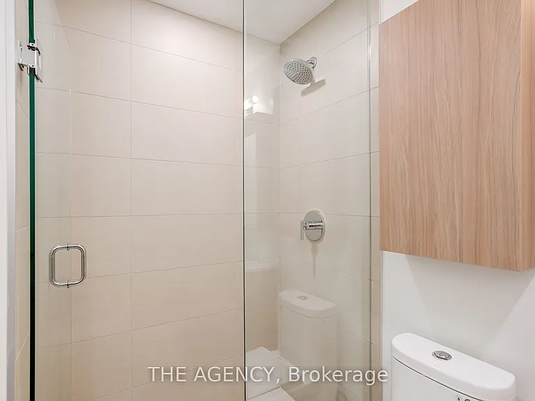 33 Parliament St #429 — Photo 18