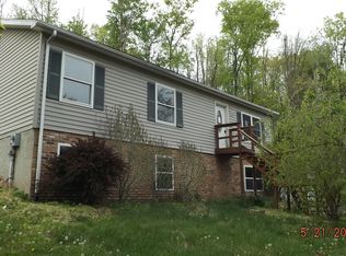 1161 Scotrun Dr, Scotrun, PA 18355