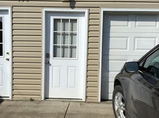 114 Highland Ave #B, Avella, PA