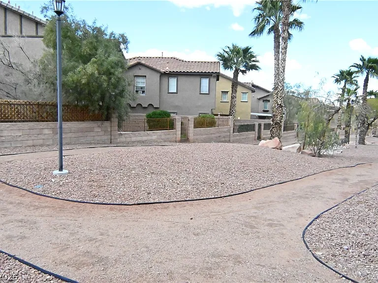 1155 Paradise Garden Dr — Photo 27