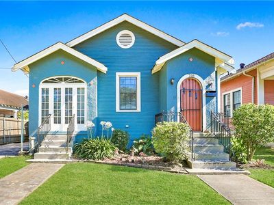 718 Perry St, Gretna, LA, 70053