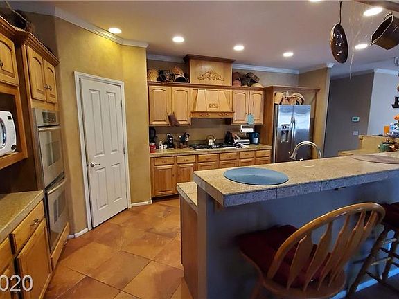 2nd image of 7310 Falvo Ave