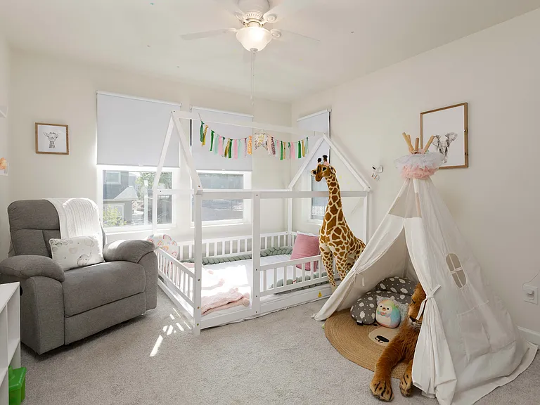 4031 Samaritan Loop — Photo 16