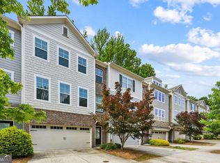 2817 White Oak Ln, Decatur, GA 30032