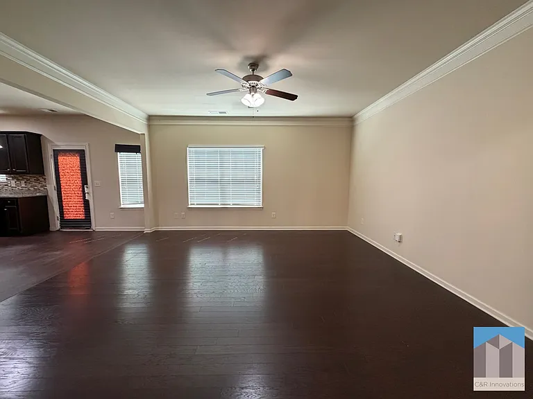 881 Franklin Mill Trce — Photo 5