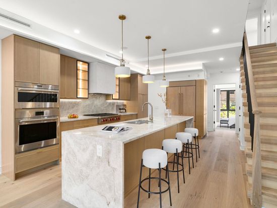 906 Park Ave #1, Hoboken, NJ 07030