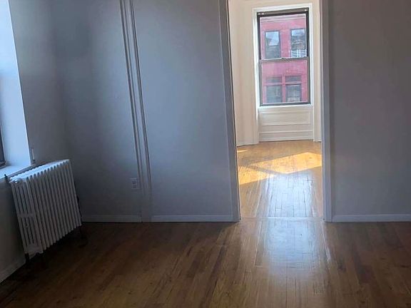 5th image of 306-314 Grand Ave #4