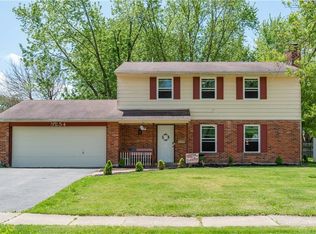 5254 Robinview Ct, Dayton, OH 45424