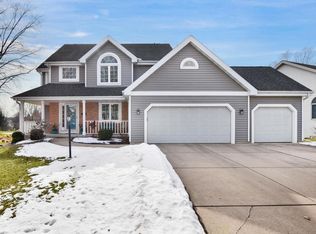 5507 Grassland Trl, Middleton, WI 53562