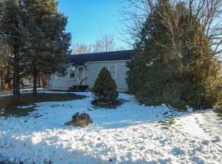 1010 11th Ave, Orion, IL 61273