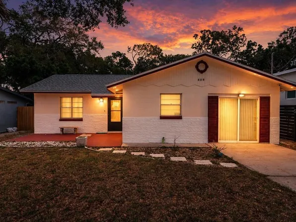 805 E 11th Ave, New Smyrna Beach, FL 32169