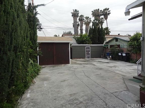 4th image of 4210 E Cesar E Chavez Ave