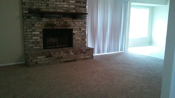 Living Room_04202015