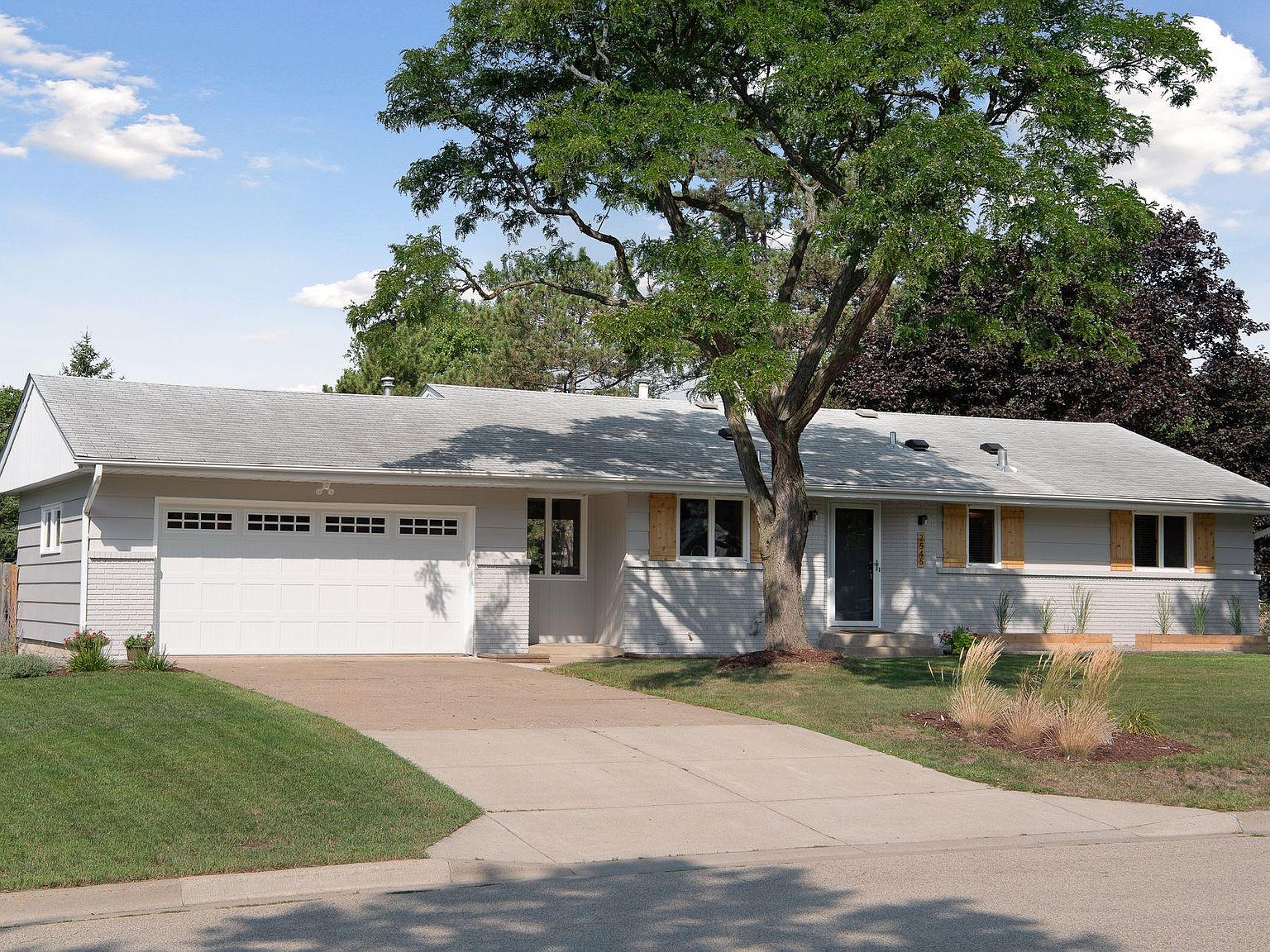 2545 Quail Ave N, Golden Valley, MN 55422 Zillow