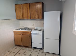1021 Sill Ave APT 3, Aurora, IL 60506