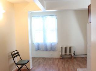 15320 Sanford Ave, Flushing, NY 11355