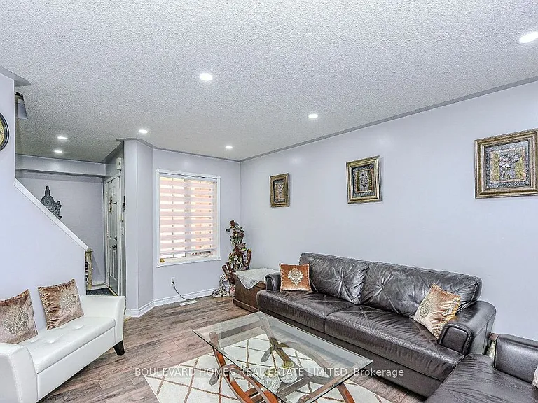 5847 Sidmouth St — Photo 8