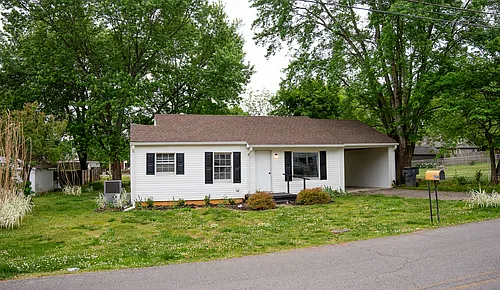 104 Virginia St Photo 1