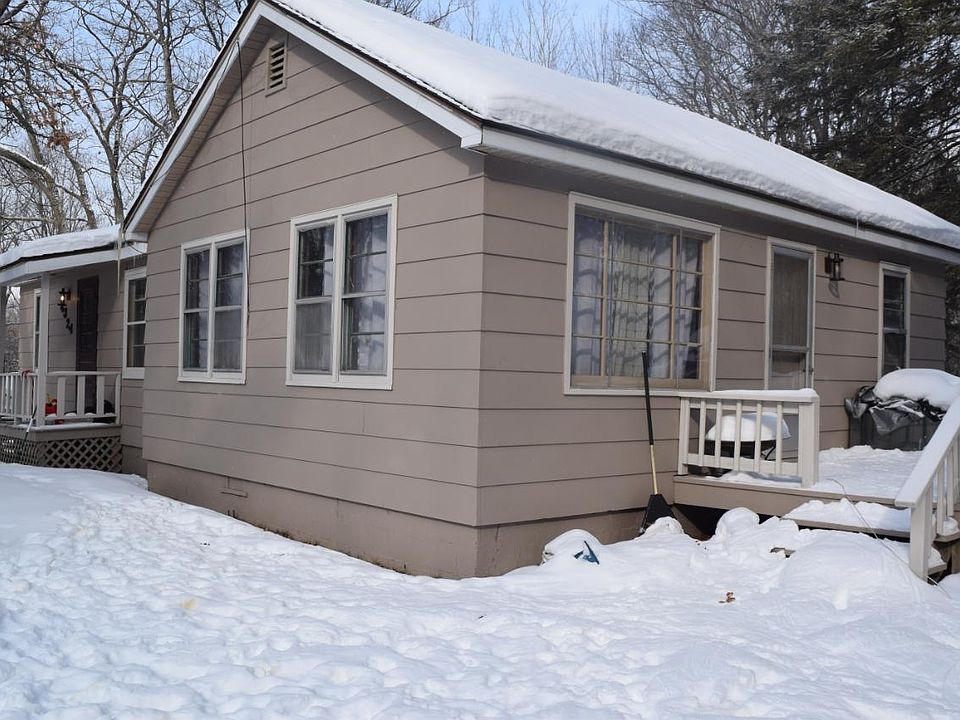 2nd image of 4324 E Lake George Rd