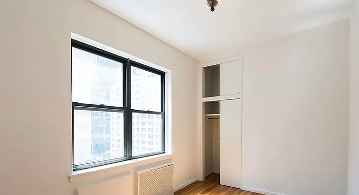 Rented by Compass | media 13