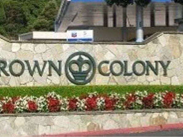 359 Half Moon Ln APT 310, Daly City, CA 94015