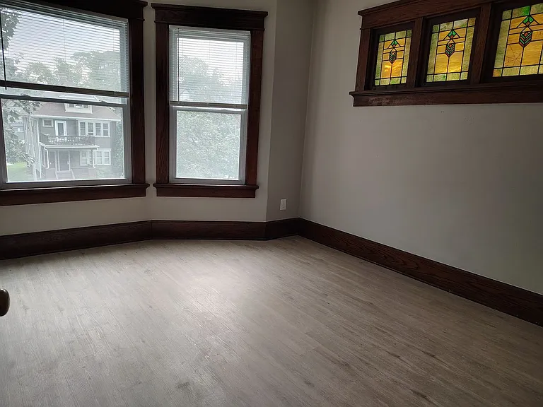 3365-3367 N Oakland Ave — Photo 14