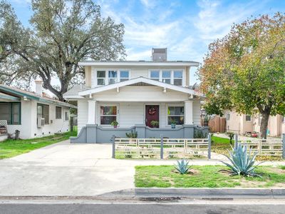 277 N H St, Dinuba, CA, 93618