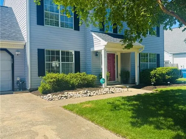 2376 Kerr Dr, Virginia Beach, VA 23454