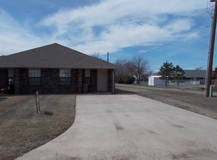403 G St APT B, Elgin, OK 73538