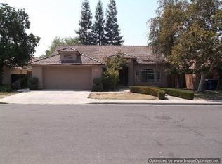 2115 E Ryan Ave, Fresno, CA 93720