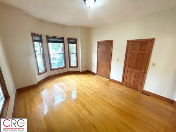 49 Springfield St #1, Somerville, MA 02143