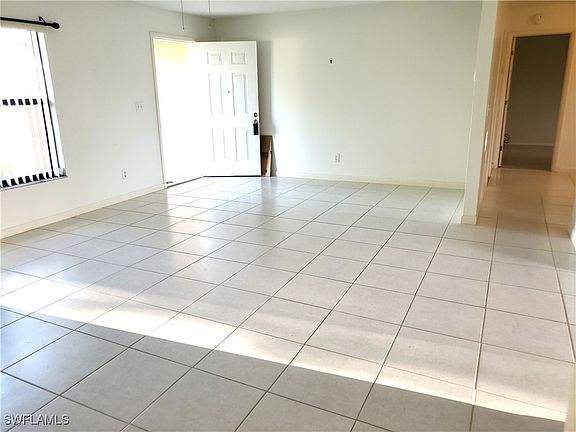 5th image of 3744 SW 1st Ave