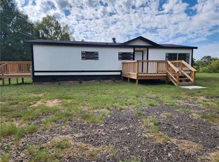 686 Old Athens Dr, Nicholson, GA 30565