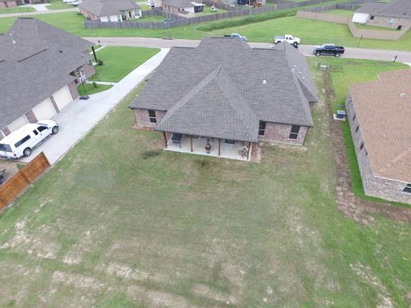 3rd image of 30961 Creek Valley Dr