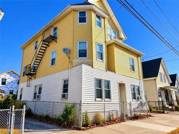 597 Union Ave, Providence, RI 02909