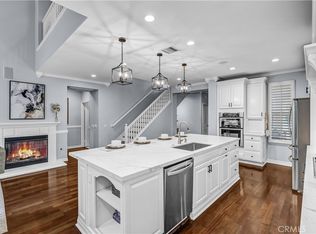 2 Saint Giles Ct, Mission Viejo, CA 92694